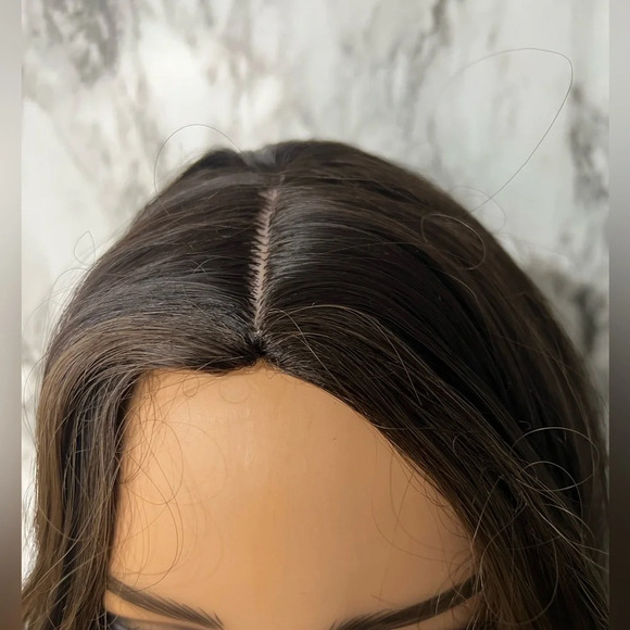 28 Inch Balayage Brown to  Caramel Wavy Hair Wig - Picture 7 of 7